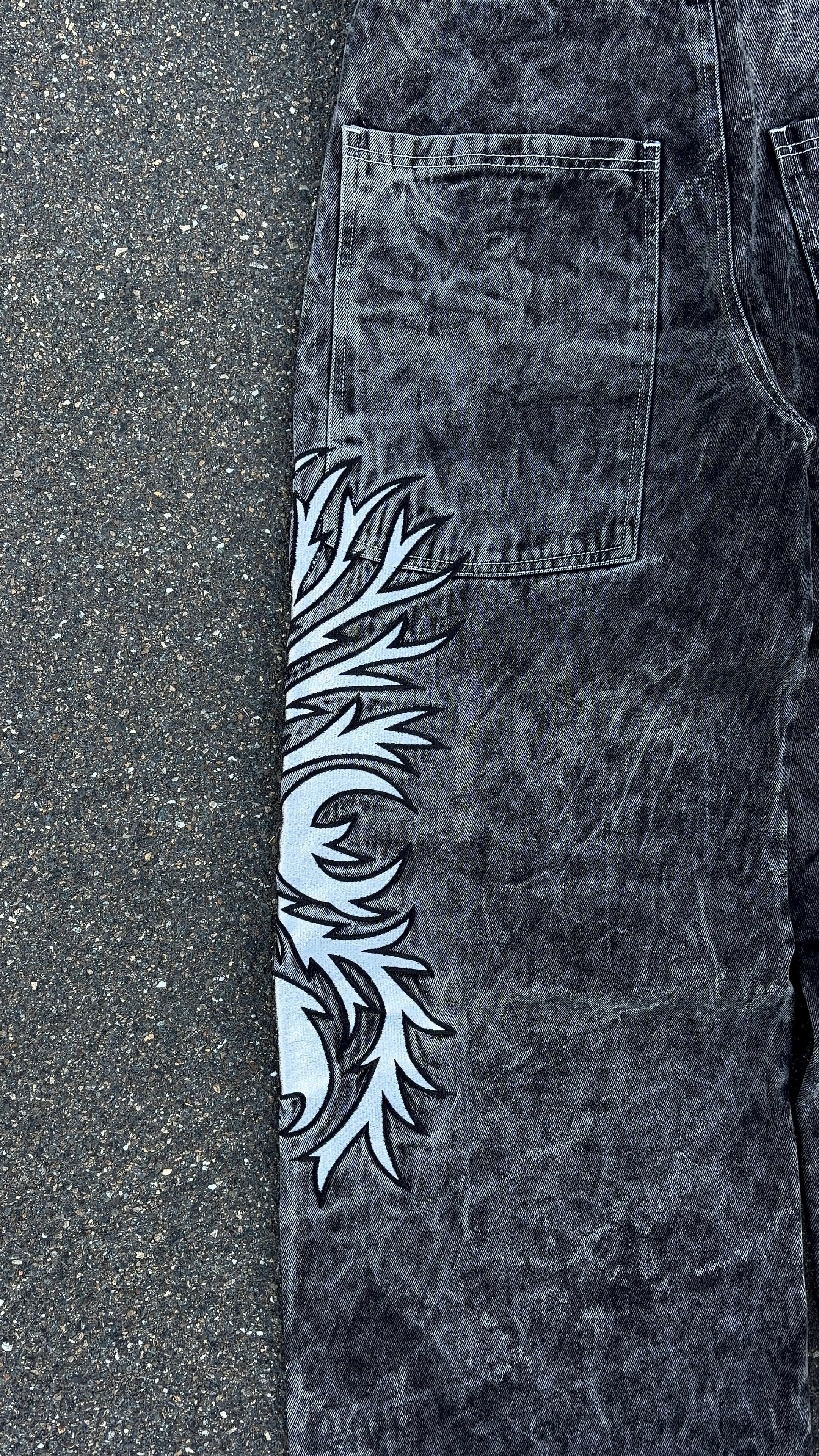 "V1" Wide Leg Jeans