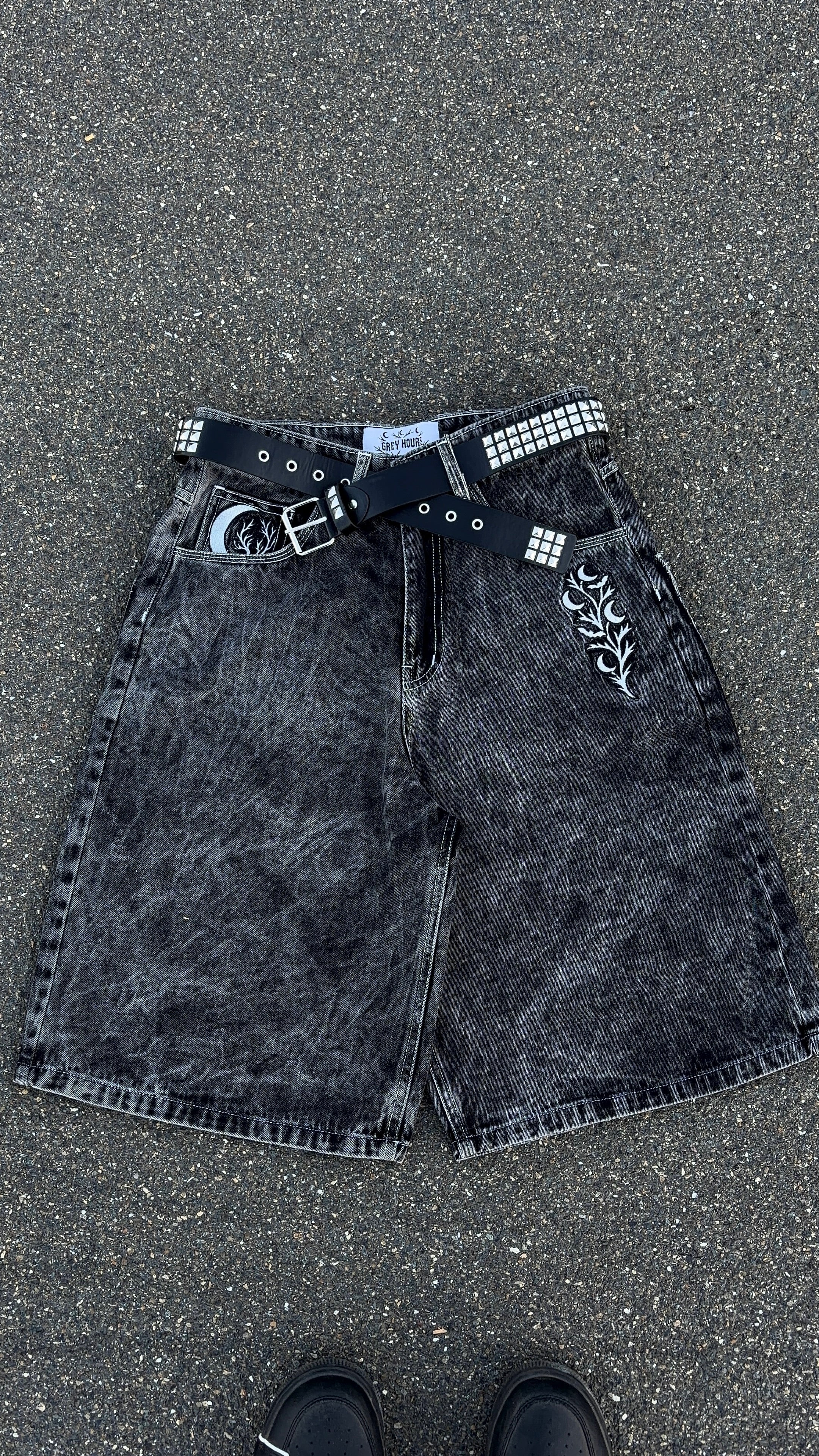 "V2" Black Jorts